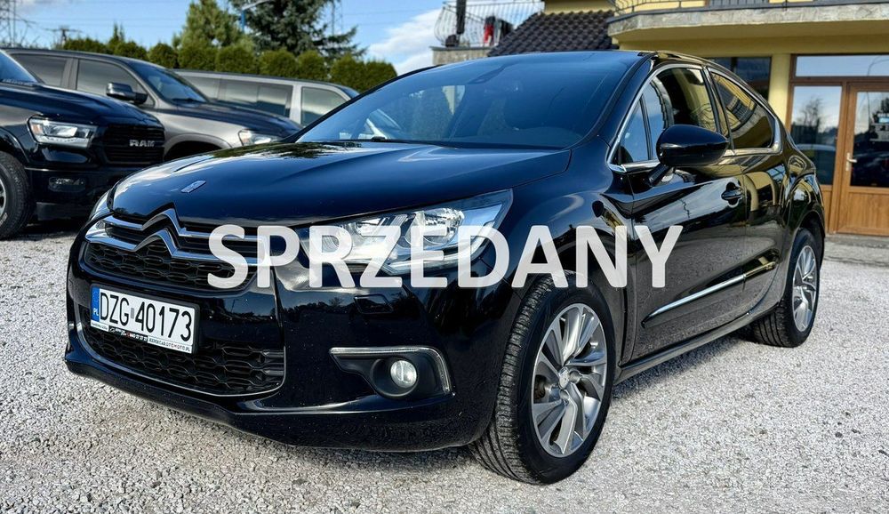 Citroën DS4 Skóra,Navi,PDC,Masaże,Blis