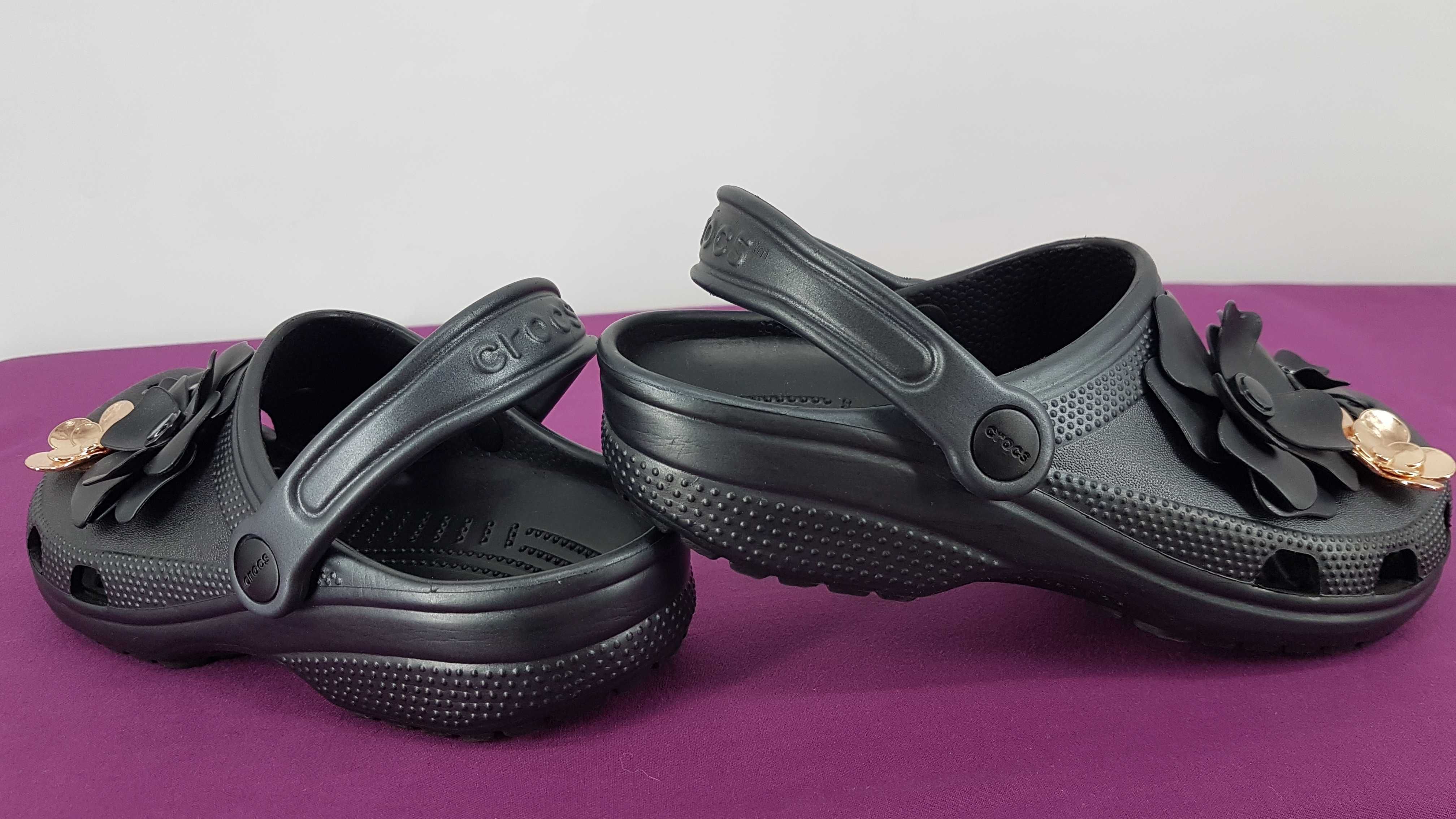 Кроксы клоги Crocs Classic Vivid Blooms M5 W7 размер 37