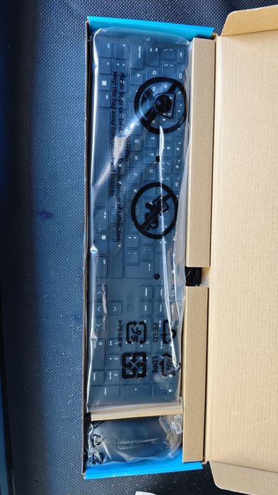 Teclado e rato HP 320MK