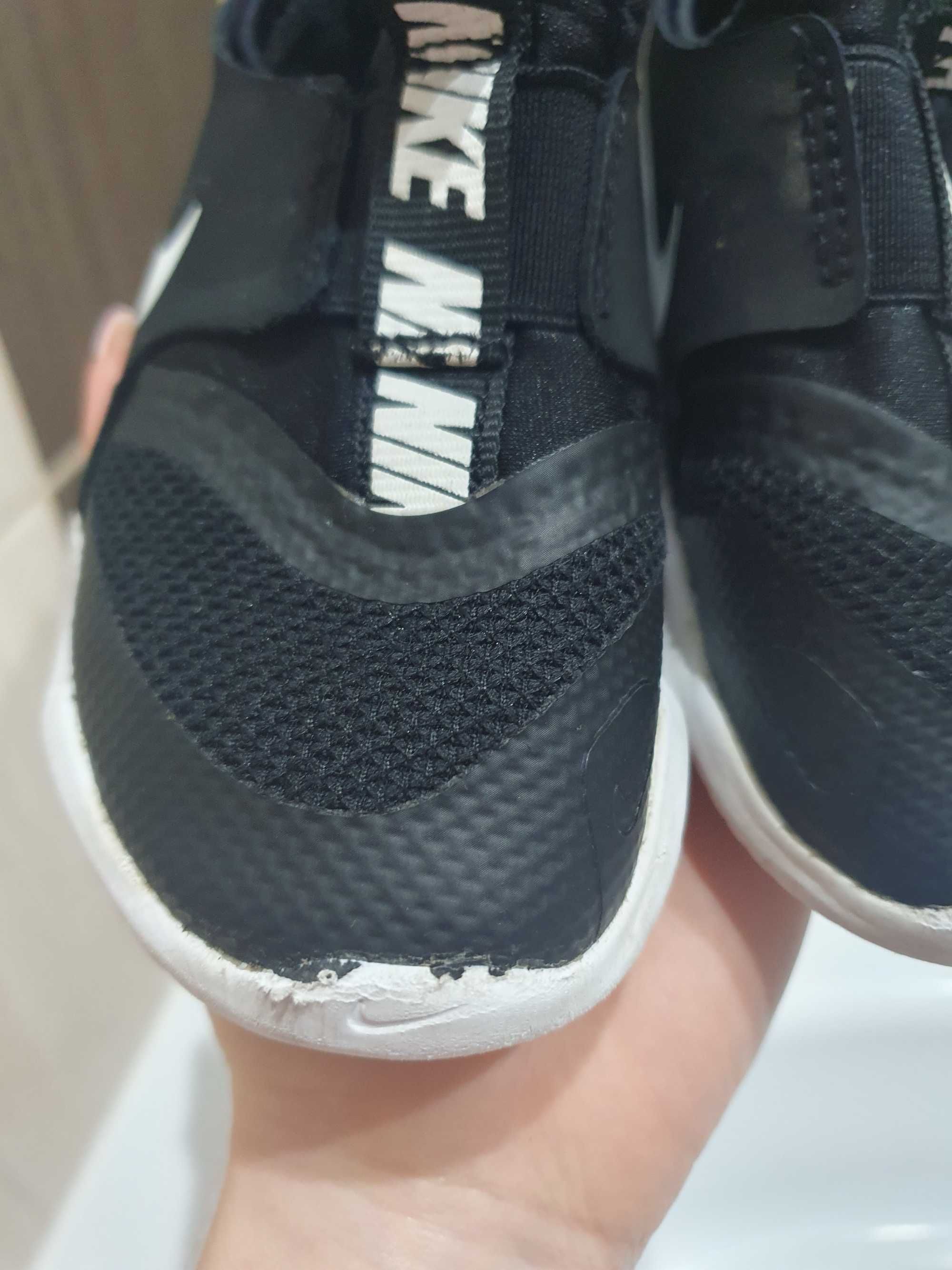 Buty dziecięce nike flexrunner