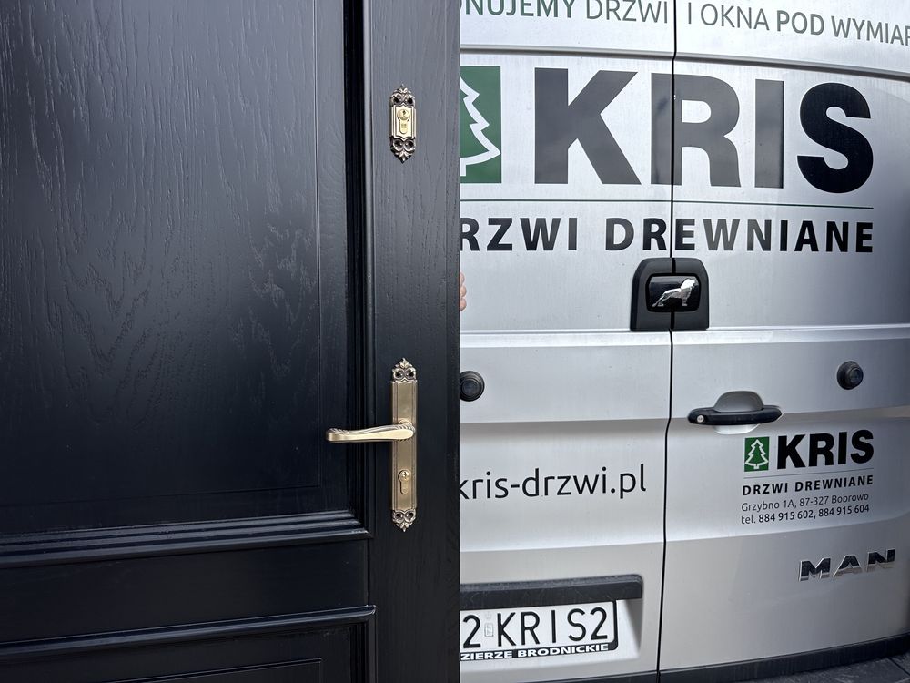 Drzwi zewnętrzne drewniane Z doświetlem czarne Czarne Na Wymiar Montaż