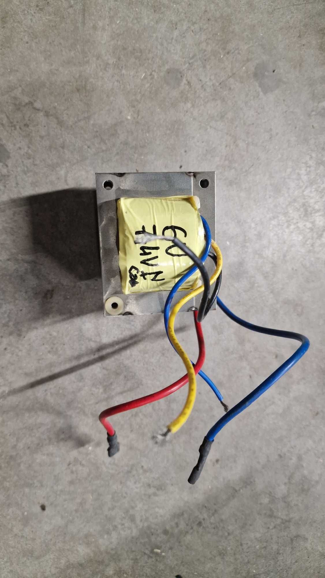 Transformator z UPS 230V na 7,5V