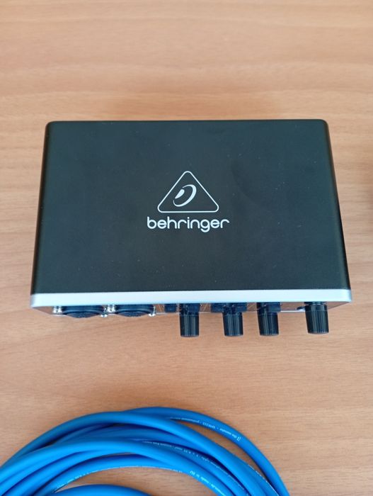 Interface beringher UMC 202hd nova