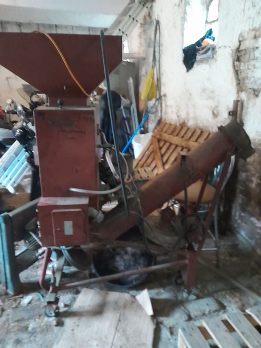 Zaprawiarka do zboża lub zamienię