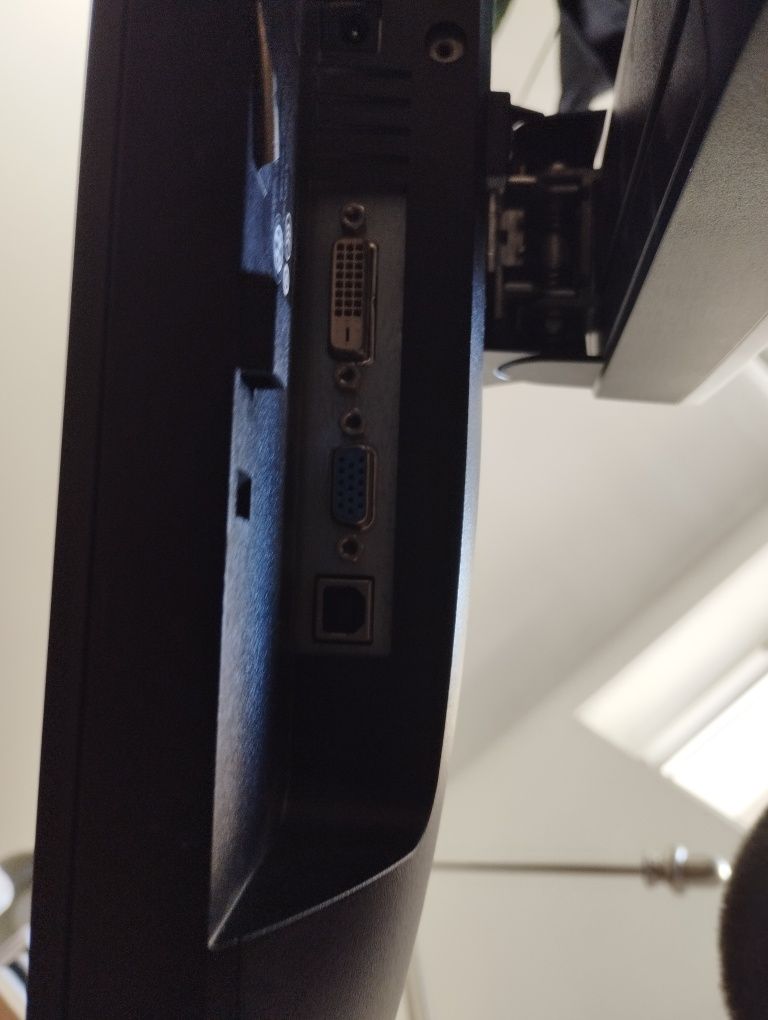 Monitor Dell P2012Ht