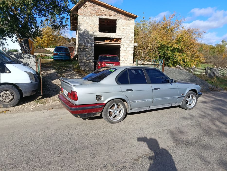 Продам БМВ е34 525тди