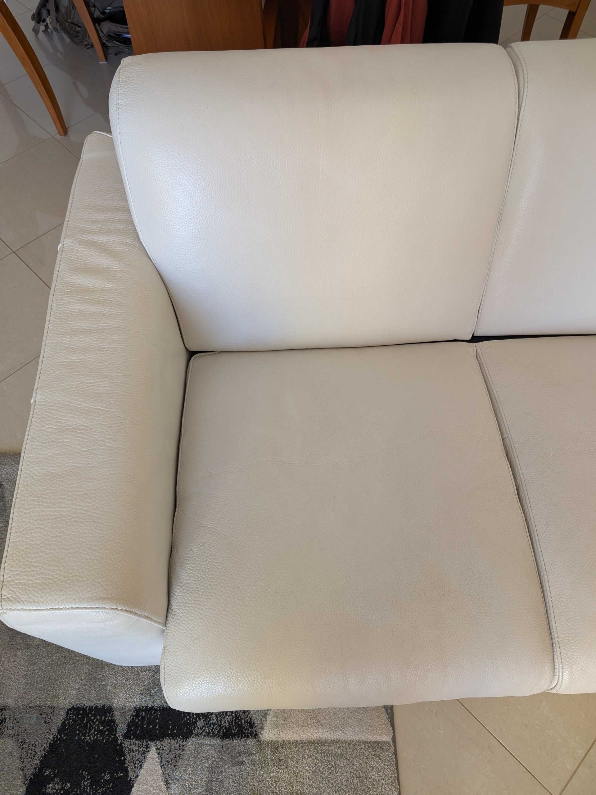 Sofá cama pele sintética 3 lugares