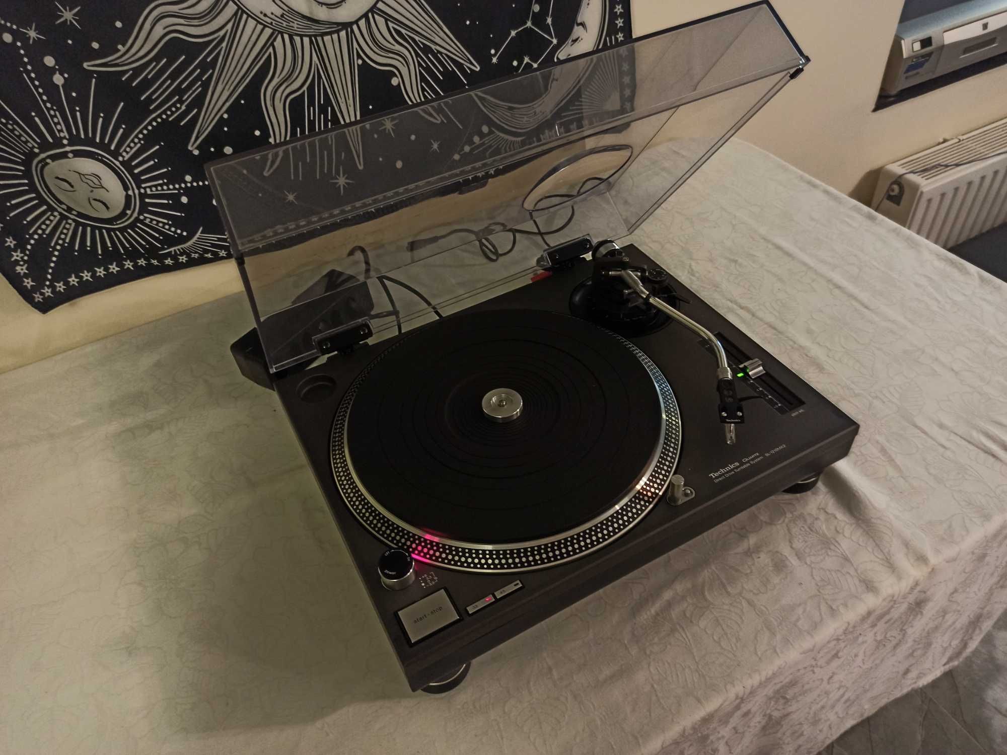 Gramofon TECHNICS SL-1210MK2