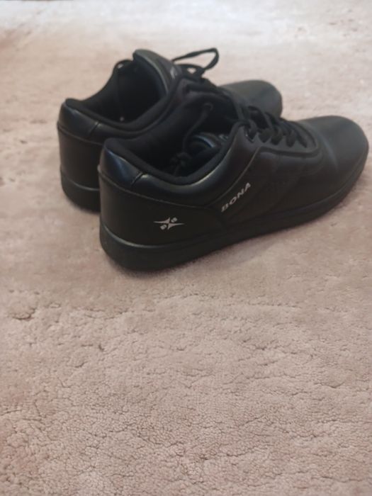 Чоловічі кросівки Bona