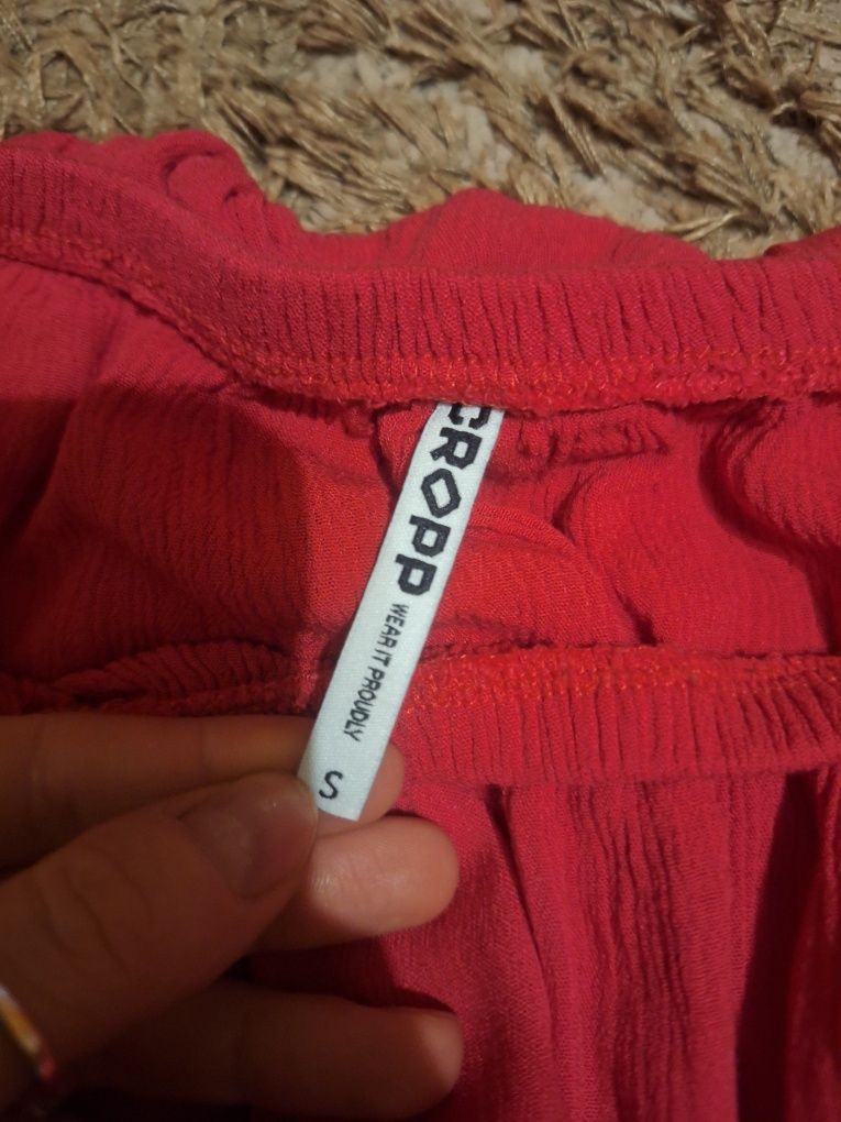 Hiszpanka cropp z rękawami crop top kolor malinowy