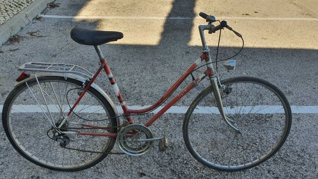 Vendo bicicleta antiga