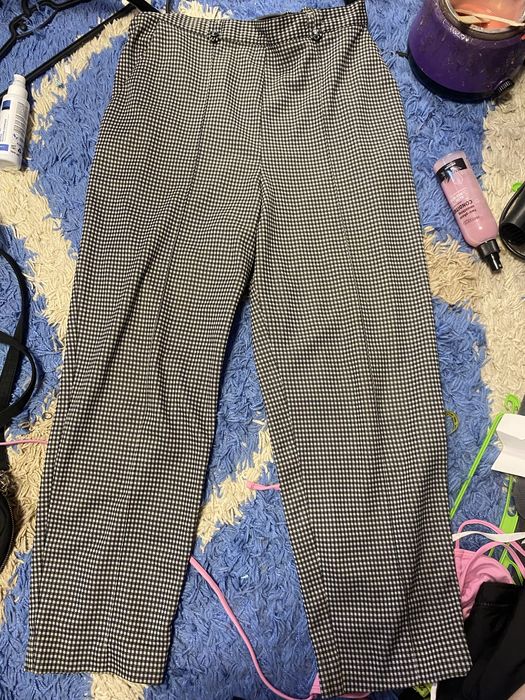 Штаны серые в клеточку