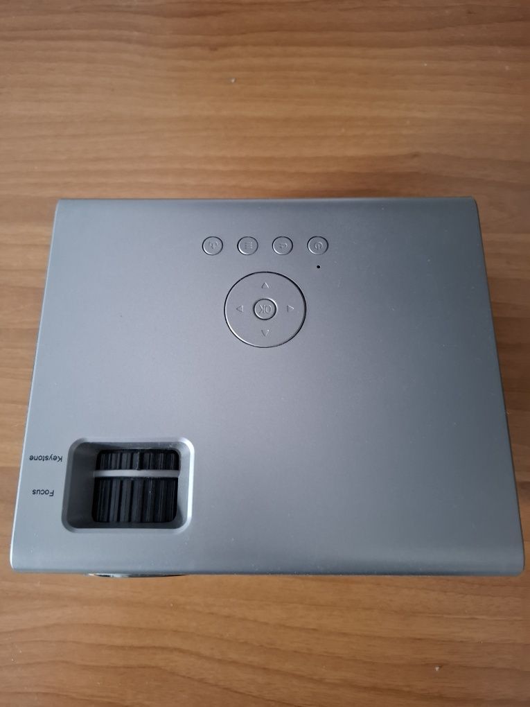 Projektor OVERMAX Multipic 3.5 HD (1280 x 720), 2200 ANSI lumen, Wi-Fi