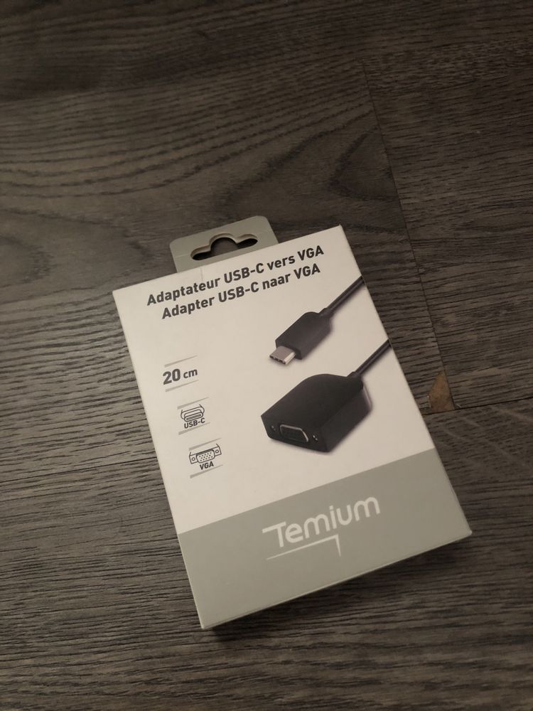 Adaptador USB C para VGA