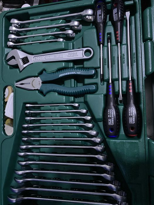 Набір інструменту новий