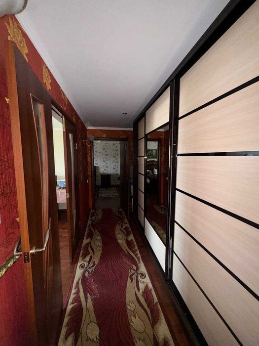 Продам 2 кімнатну квартиру в тихому районі Грушевського