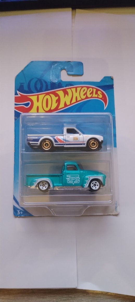 Hot wheels 2 pac pick up