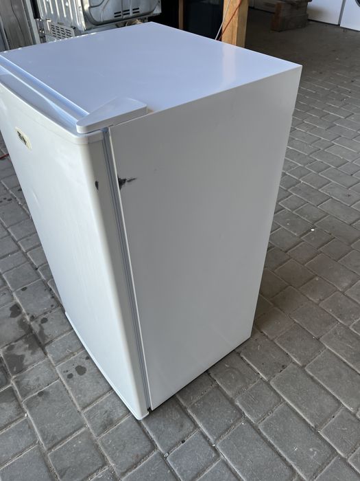 Морозильна камера AEG FD3290 На 3  поличок