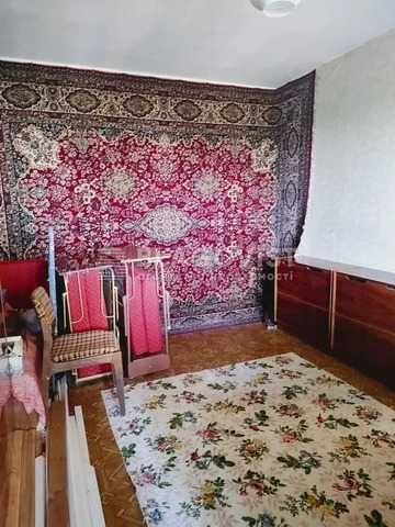 Позняки.Продам 4-х кімн.квартиру  Григоренка Петра просп.,1а   110кв.м