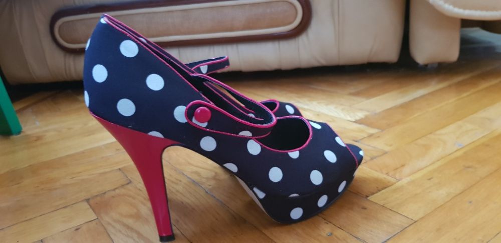 Туфлі madden girl р.39.5