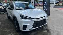 Lexus LBX Elegant + Tech, Leasing 104,9% Zapytaj o inny model.