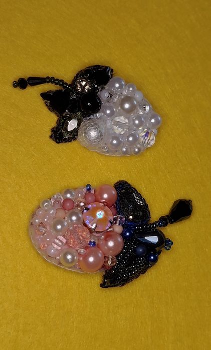 Брошки якісної, ручної роботи, ювелірні вироби, подарункові