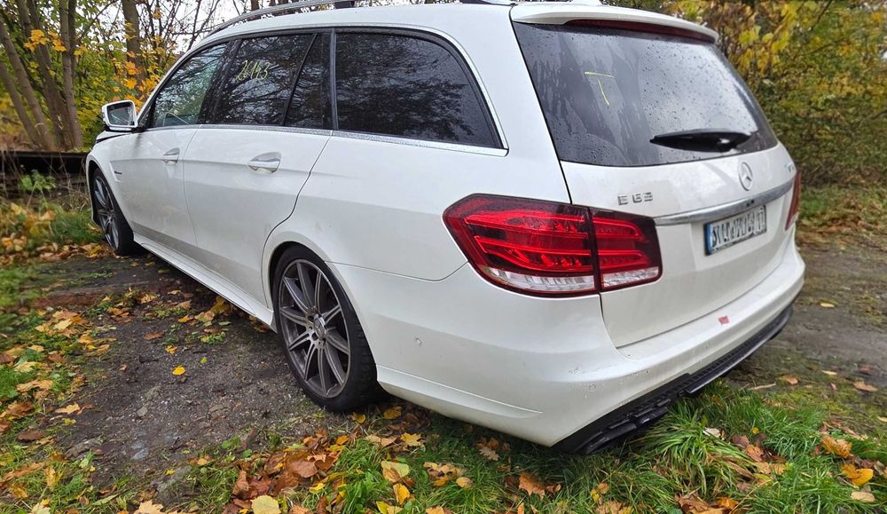 Mercedes AMG E63 W 212 rodzinne kombi.