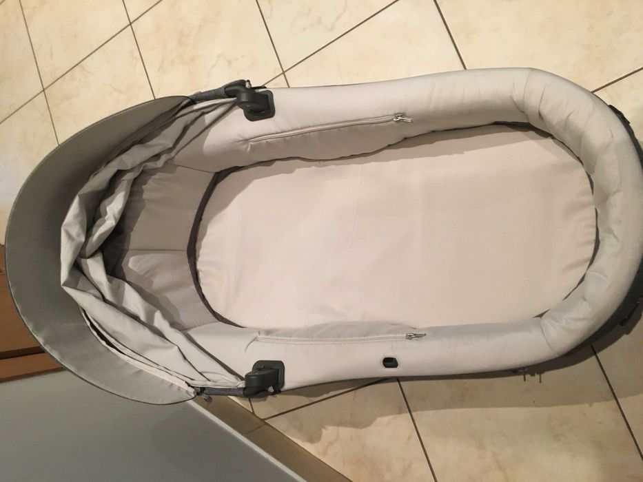 Wózek Stokke Trailz z gondolą