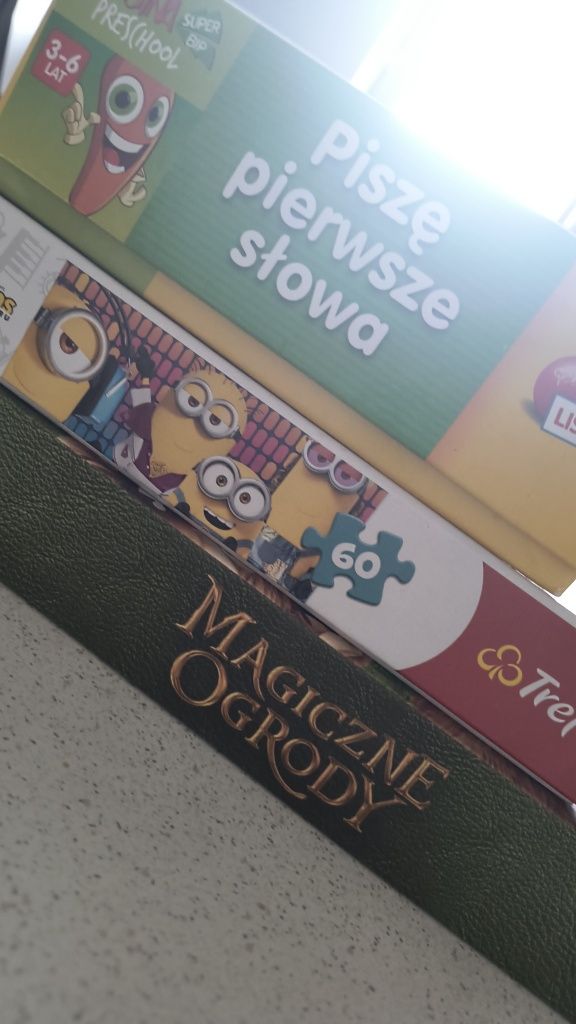 Gra carotina,puzzle Minionki, puzzle magiczne ogrody