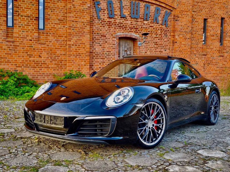 Porsche 911 Porsche 991.2 Carrera PDK PASM Bose PDLS+ Sport Chrono Panorama