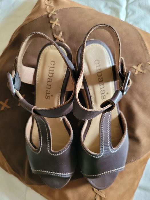 Sandália de plataforma Cubanas