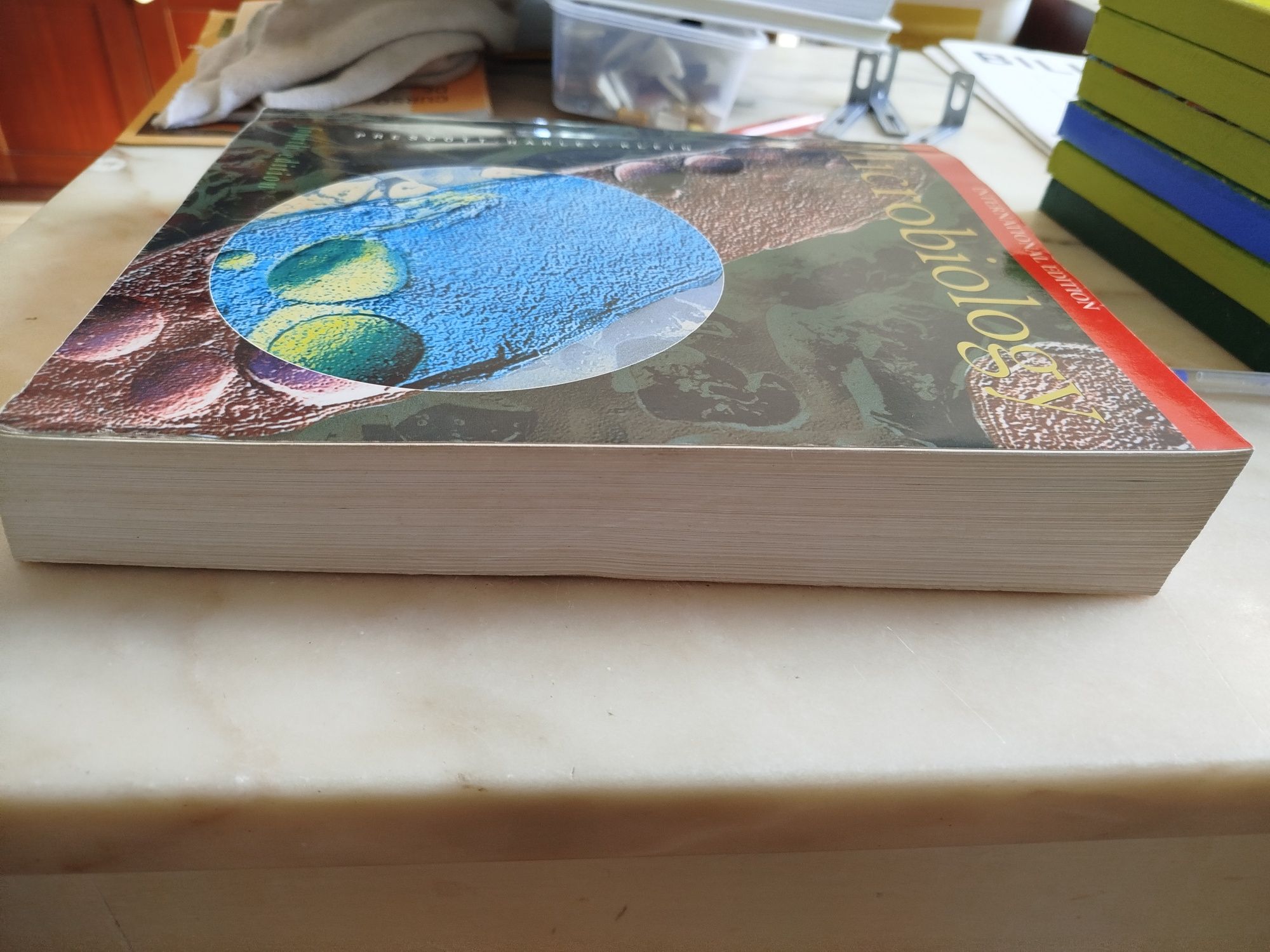 Livro Microbiology