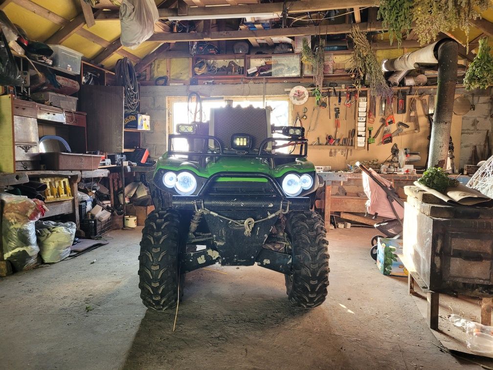 Продам квадроцикл Kawasaki Brute force 750