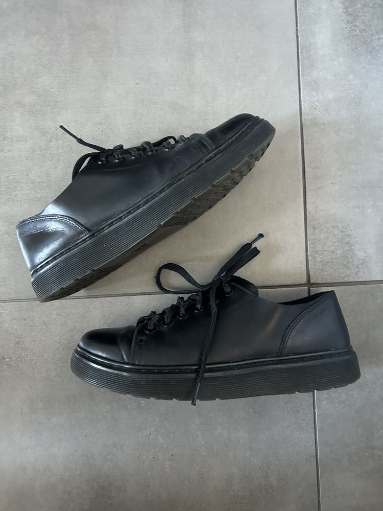 Buty Dr. Martens trampki 42