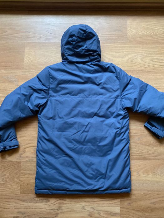 Продам зимню куртку Adidas (Оригінал)