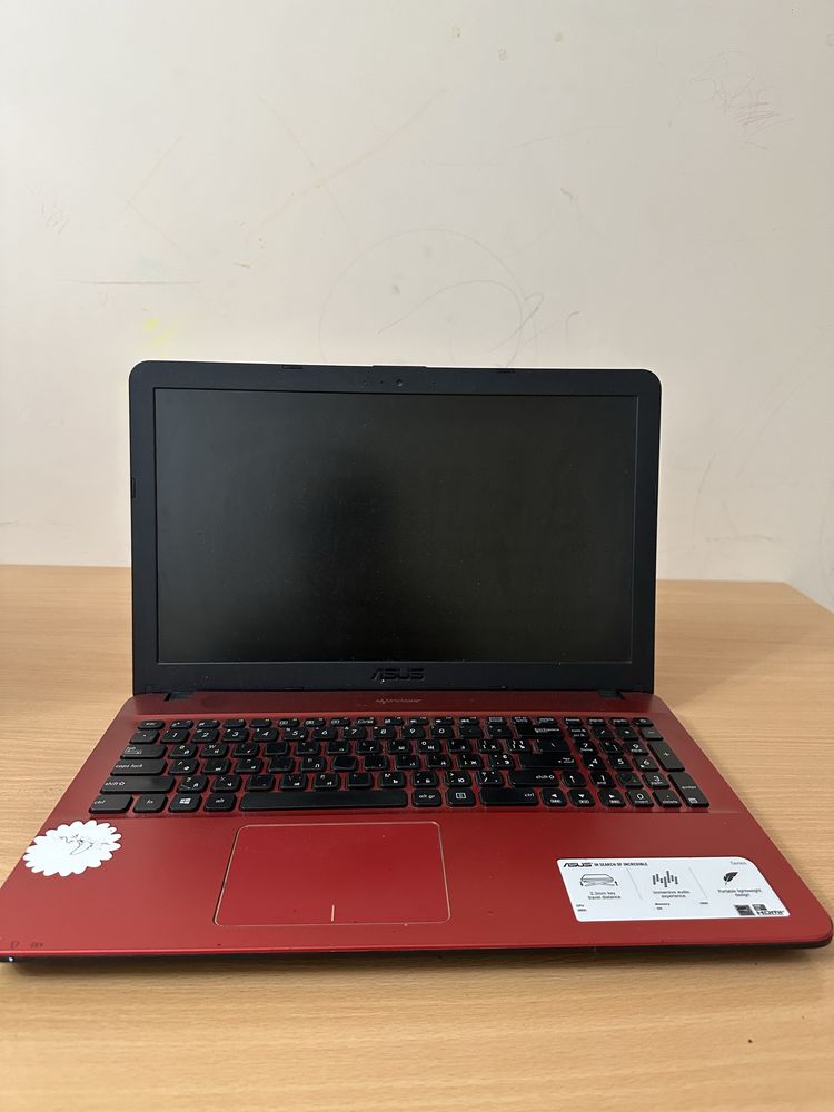 Asus X541U Red i3 7100