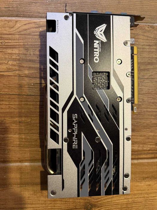 Відеокарта Sapphire Nitro+ Radeon RX 570 8GB