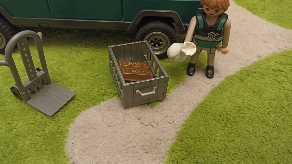 Playmobil City Action 5566 Transporter pieniędzy auto samochód