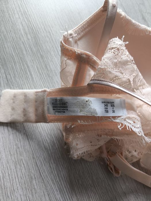 Koronkowy biustonosz stanik push up koronkowe plecy