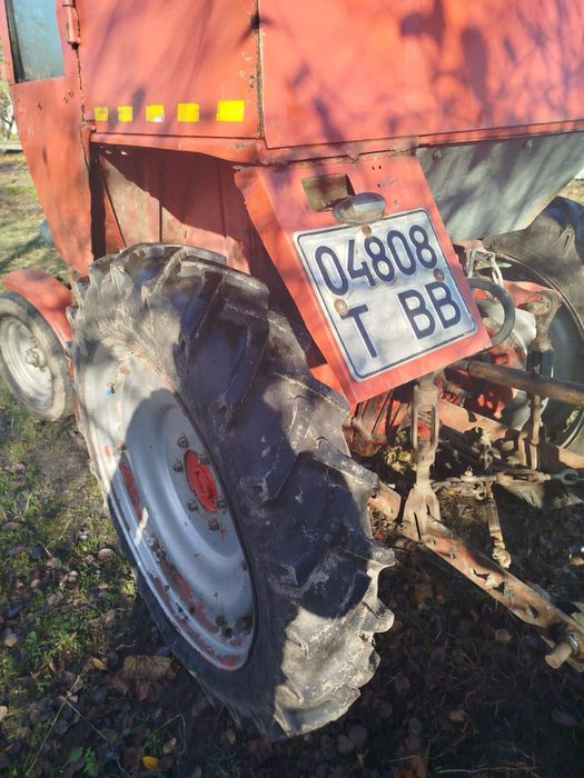 Продам трактор Т25