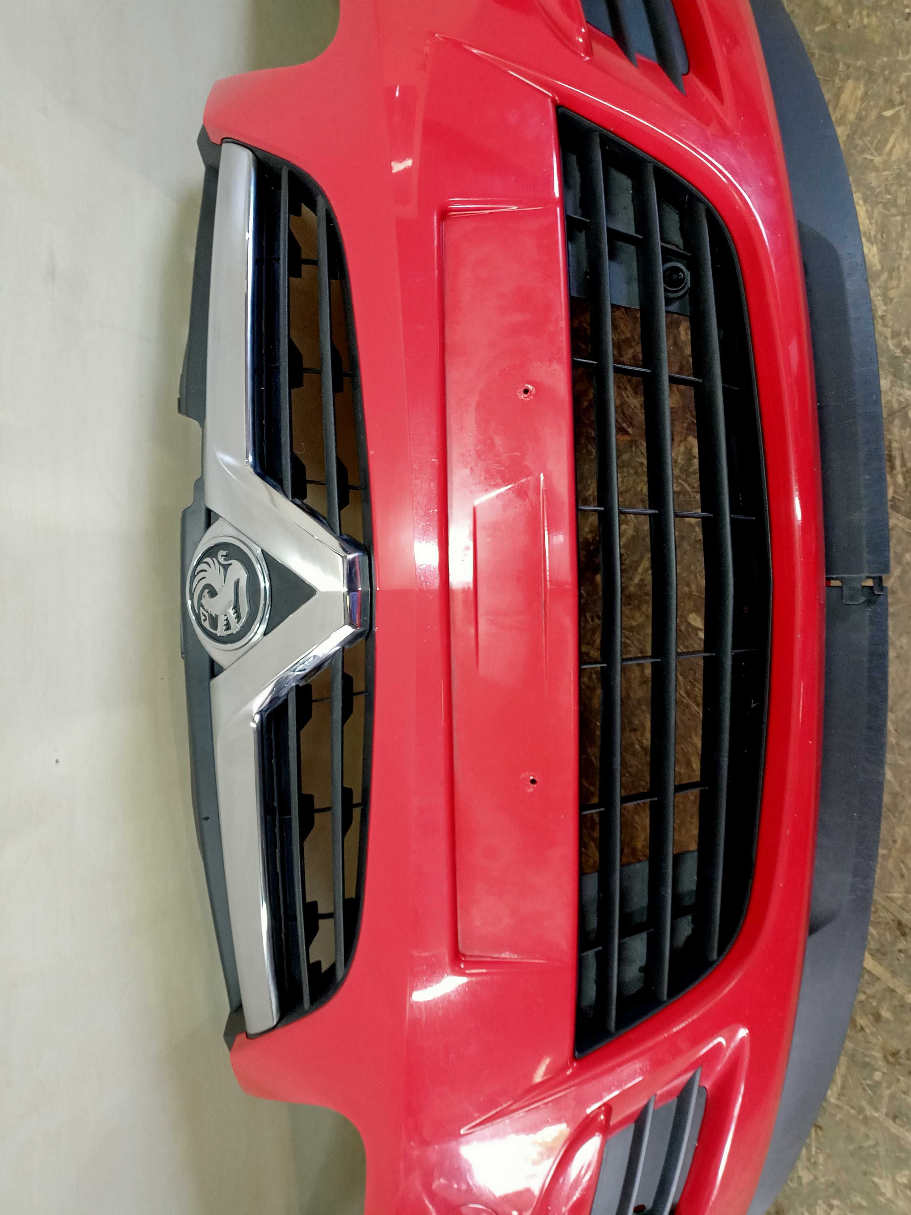Opel Corsa D zderzak przód przedni kolor Y547 oryginał demontaż ładny