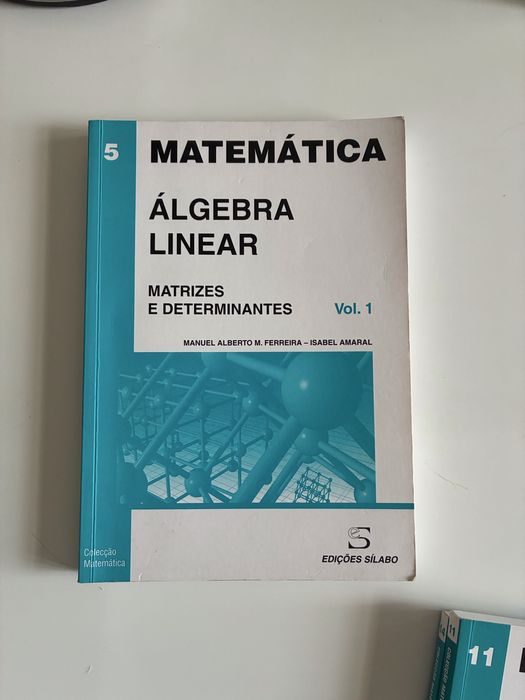 Matemática - Álgebra Linear