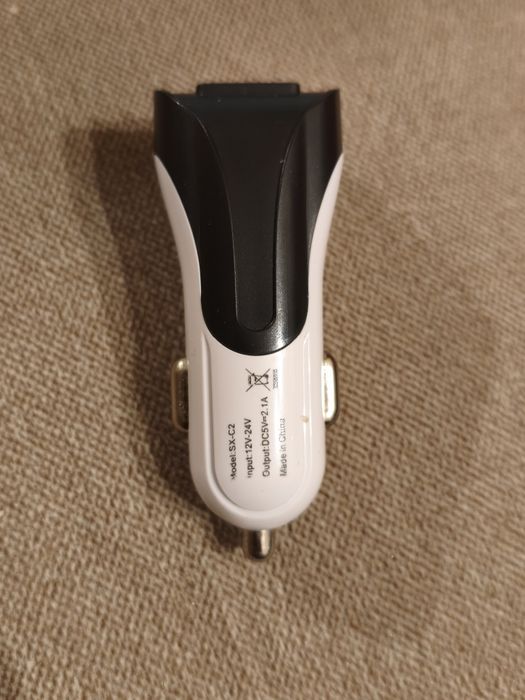 Ładowarka samochodowa 2x USB