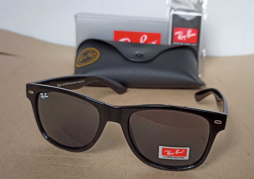 Солнцезащитные очки Ray Ban wayfarer 2140 черные, с комплектом