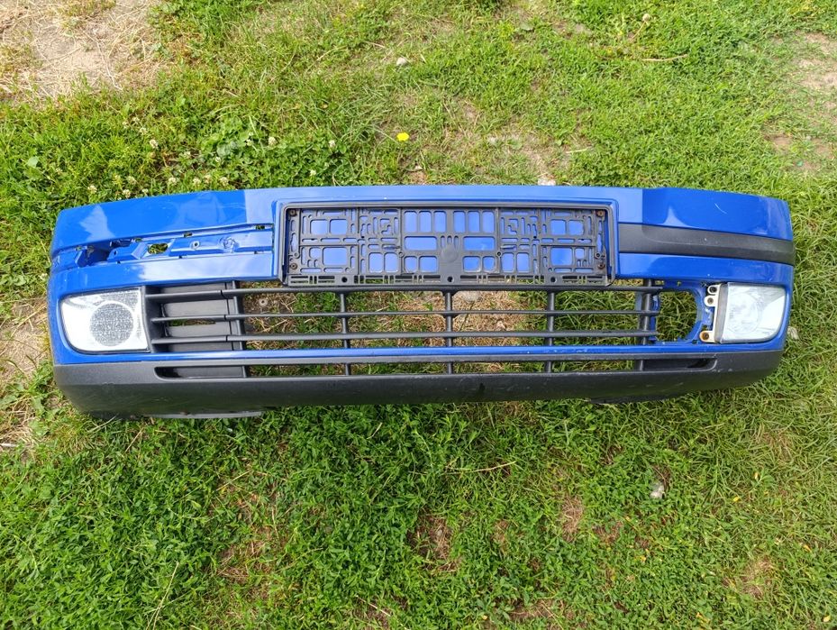 Бампер передній Skoda Octavia A5 дорест Октавія а5