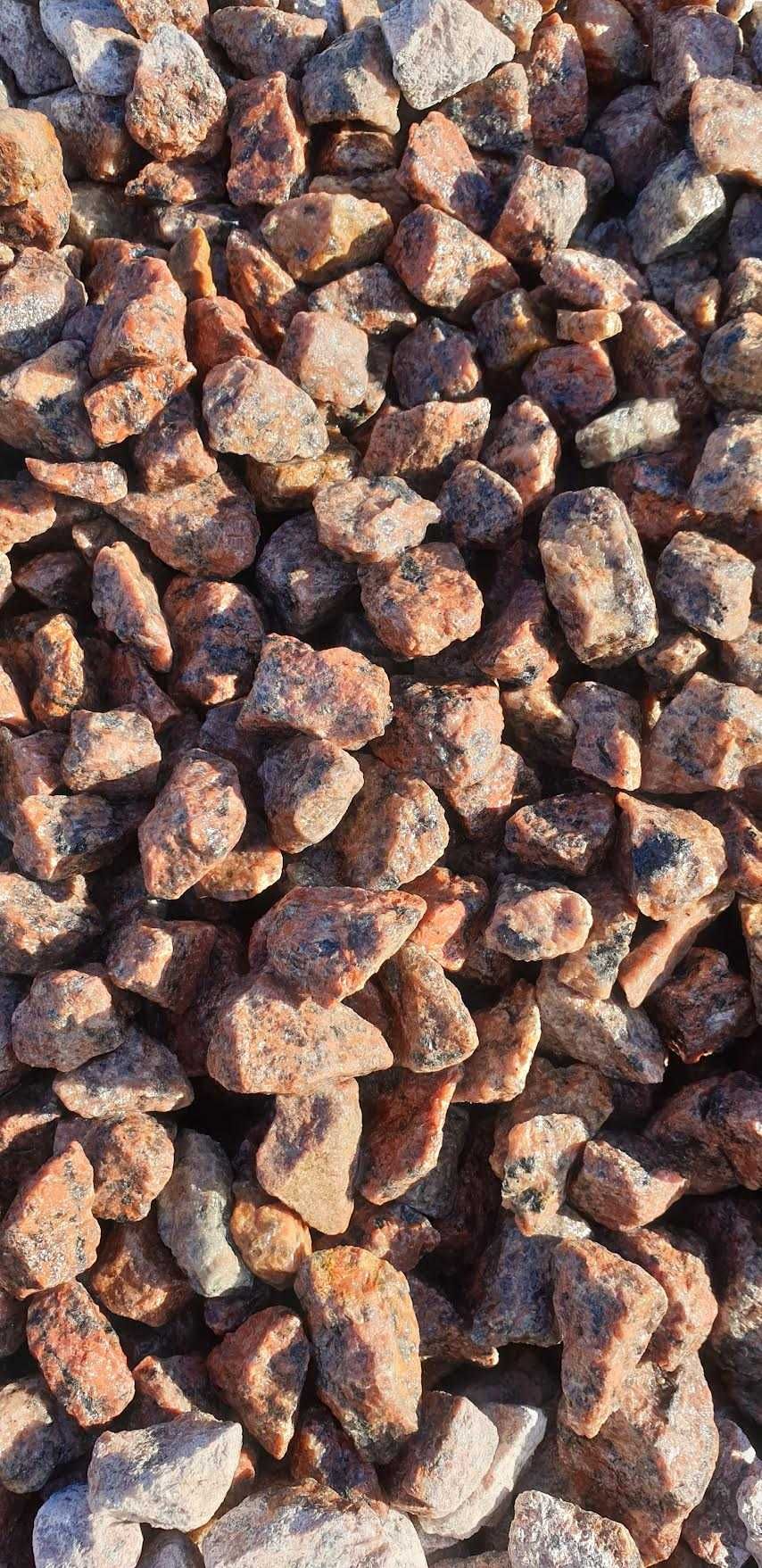 Grys czerwony granit Vanga 16-22 kamienie ogrodowe dekoracyjne ozdobne