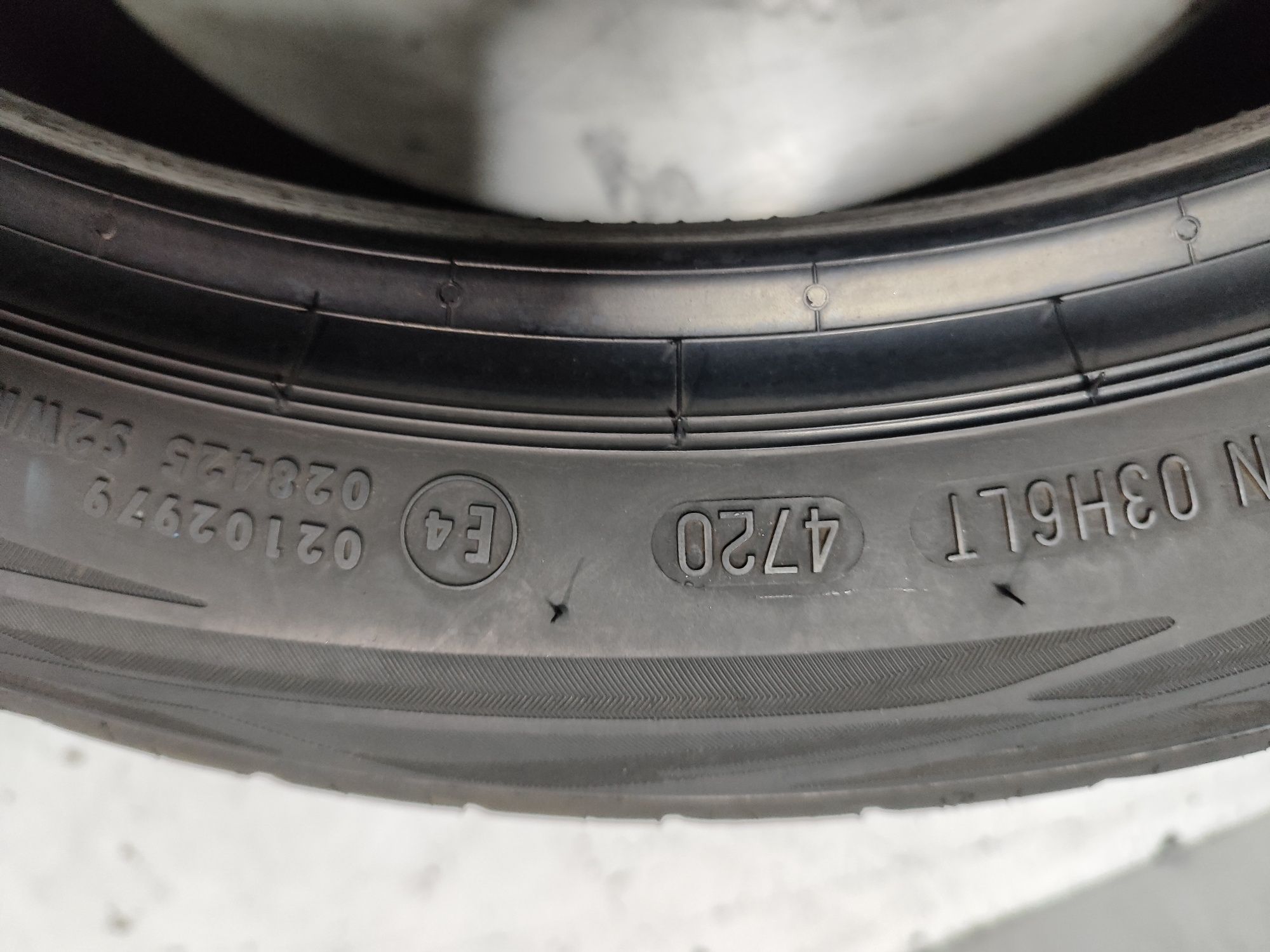 2 pneus semi novos Pirelli 205/45R17 88H - Oferta da entrega