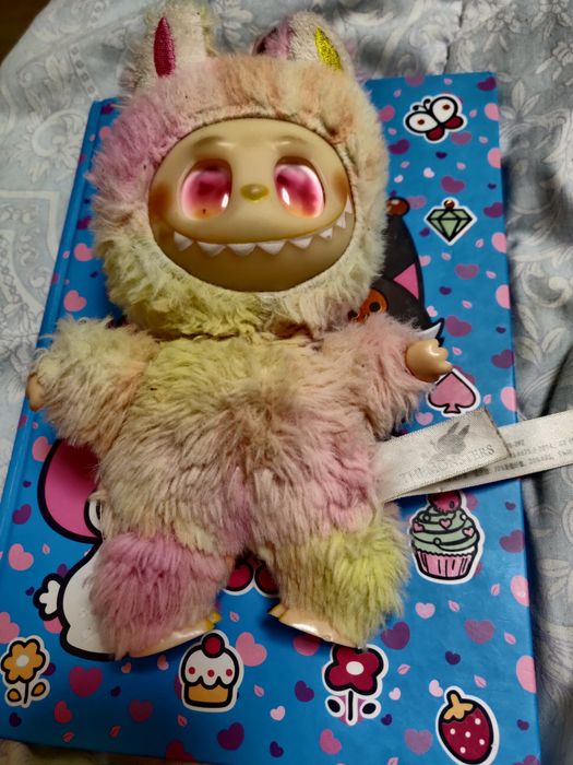 Лабубу дуже гарна іграшка