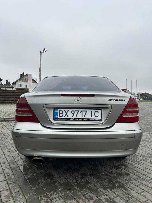 Mercedes-Benz C-Class 2002