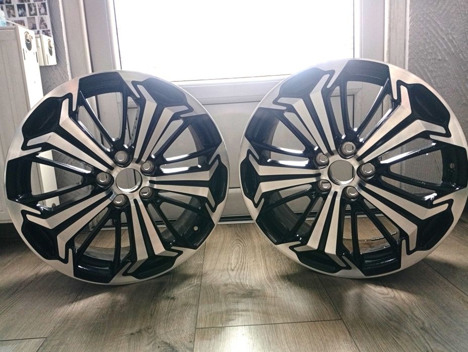 Felgi Toyota RAV4 Hybrid 19" 114,3x5